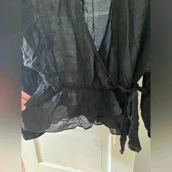 zara lightweight black flowy blouse with collar size‎ small - Picture 3 of 7